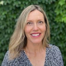 Geri Ott's Instagram, Twitter & Facebook