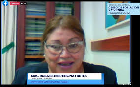 Universidad Católica...