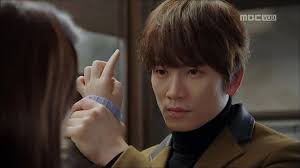 Untuk sementara gunakan link gsharer/file2ku. Kill Me Heal Me Episode 12 Ji Sung Cha Do Hyun Dont Touch The Hair Large Opt Cozybooks