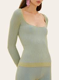 Check out our jacquemus knit selection for the very best in unique or custom, handmade pieces from our handbags shops. La Maille Rosa Jacquemus Official Website Knitwear Fashion Light Knitwear Clothing Photography