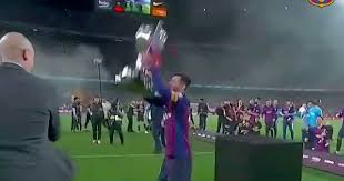 He has scored 761 goals for club and country throughout his professional career and continues to entertain us. Watch Leo Messi Lift The La Liga Trophy Tribuna Com