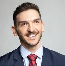 Ich habe einen neuen Job und arbeite jetzt als Rechtsanwältin in  Bürogemeinschaft mit dem Team von verteidiger.berlin.