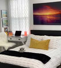Besides reflecting the teen's interest, a teen bedroom should also be functional for doing studies and homework, socializing with friends and for resting. The 67 Best Teen Bedroom Ideas Home And Design