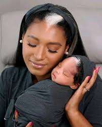 See these adorable photos of Movie Star, Elma Godwin and her lovely Family  💕🌟🎉 _ #drgodwinibe #drgodwin #godwinibe