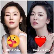 Two legendary actresses, one tough choice! Who's your all-time favorite—Jun  Ji Hyun or Song Hye Kyo? Drop your pick in the comments! 👇 #JunJiHyun  #SongHyeKyo #KDramaQueens #HallyuLegends #KDramaLovers