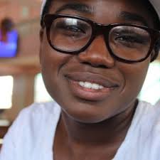 Esther Petit-Frere (@petitse_21)