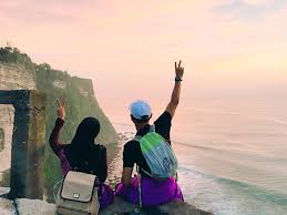 Himpitan kesibukan kerja dan bercuti lama tak memungkinkan aku untuk menukarkan ringgi ke rupiah. The Bali Notes Tips Pengalaman Trip Bajet Di Bali Chasing The Sun Travel Blog
