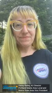 @APWUnational's video Tweet