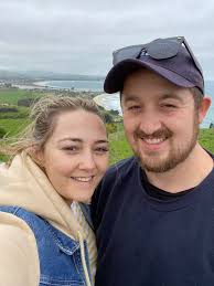 Can someone edit me out of photos with my late husband?