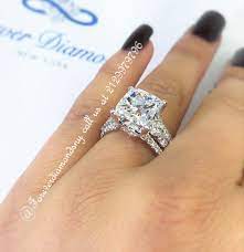 Https Www Instagram Com P Bkwnaw7axmm Taken By Foreverdiamondsny Dream Engagement Rings Engagement Rings Rose Engagement Ring