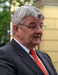 The name fischer is the fourth most common german surname. Joschka Fischer Biografie Who S Who
