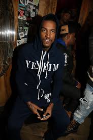 In addition to being shot, lil reese was also beaten during a confrontation with other individuals, according to multiple sources. Everything You Need To Know About Rapper Lil Reese How Old Is He And What Is His Net Worth