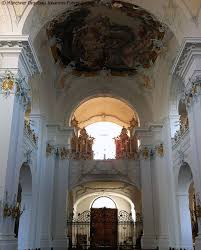 Home → gesamtkatalog → bayern → oberbayern → kloster rott am inn → panorama klosterkirche | kloster kirche. Das Portal Der Konigin Rott Am Inn St Peter Und Paul