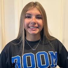 Heather Costa's Instagram, Twitter & Facebook