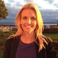 Kristy Hutchinson's Instagram, Twitter & Facebook