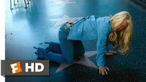 Un soir, rebecca rentre chez elle et trouve son petit ami top model richards en pleine partie de jambes en l'air. Popular Jenny Mccarthy Dirty Love Videos Youtube