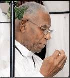 Howard Campbell Obituary (2015)