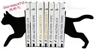 Kedili Ilginc Kitap Tutacagi 5 Tasarim Ev Dekorasyonu Ve Aksesuarlari Kitap Kitap Tutucular Tasarim