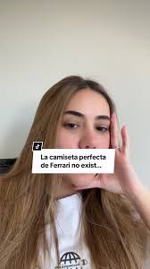 La camiseta perfecta de Ferrari que no puedes dejar pasar