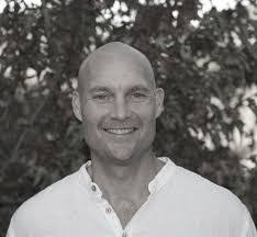 Chris Bunting's Instagram, Twitter & Facebook