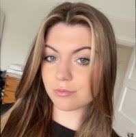 Abigail Hewson's Instagram, Twitter & Facebook