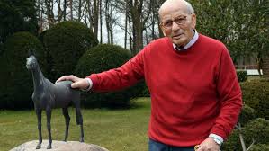 Check spelling or type a new query. Olympische Reiterspiele 1956 Wunderstute Halla Tragt Verletzten Springreiter Zum Sieg Archiv