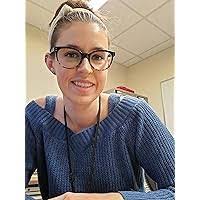 Robyn Markow's Instagram, Twitter & Facebook