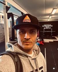 När jag tittar ut över publiken ser jag mig själv som barn"