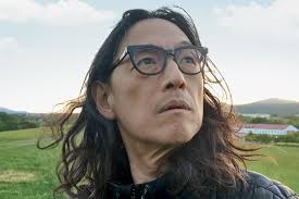 Li-Young Lee's The Undressing Explores Life's Paradoxes