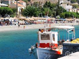 Εκπληκτικές εκπτώσεις σε online κρατήσεις ξενοδοχείων σε πευκί, ελλάδα. Enoikiazomena Dafnh Nerotribias Gia Tis Diakopes Sas Me Iha