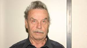 Pete (@post_liberal)