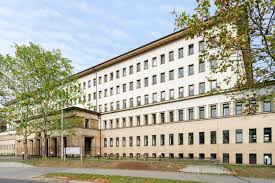 Das besondere an unserer kleinen, aber feinen schule ist das angebot, bereits ab der 1. Polis Immobilien Ag Competence For Over 20 Years