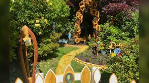 Aug 19, 2021 · to pay homage to all the sorceresses out there, we've rounded up the best quotes and saying about witches. 90 Year Old Builds Wizard Of Oz Tribute Garden For Late Wife At Their North Vancouver Home Ctv News