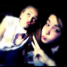 Nadia Cummings's Instagram, Twitter & Facebook