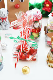 These darling candy bar wrappers would be ideal for gifts for clients, stocking stuffers, classroom parties, christmas. Cute Homemade Christmas Gift Ideas Inexpensive And Easy