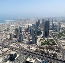 Simms ist mitglied des britischen think tanks new economics foundation. Hohe Temperaturen Es Gibt Viel Zu Tun In Der Sommerhitze Von Dubai Bilder Fotos Welt