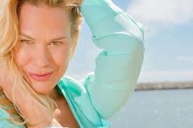 christa l Female Model Profile