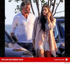 Duhamel is an american actor and former fashion model. Josh Duhamel On Date With New Young Woman After Saying He Wants More Kids