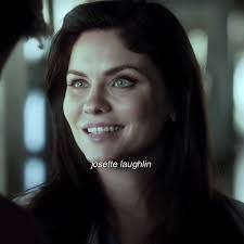 Jo Laughlin's Instagram, Twitter & Facebook