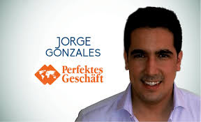 JOVENES ECUATORIANOS INNOVAN EL MERCADO