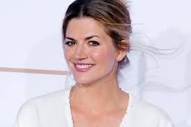 Nina Bott: Das Geheimnis ihrer makellosen Haut