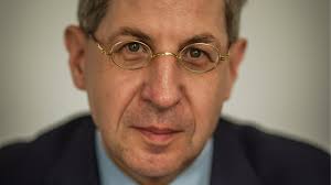 Ich finde seine brille cool. Hans Georg Maassen Der Wutburokrat Trollpress