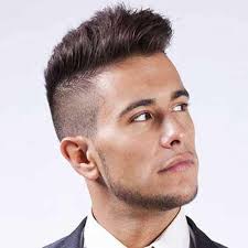 El estilo hipster se caracteriza por dejar la melena mediana, algo informal. Cortes De Cabello Hipster Hombre Belleza