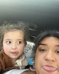 Shelby Lopez's Instagram, Twitter & Facebook