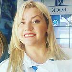 Karen Hellmund's Instagram, Twitter & Facebook