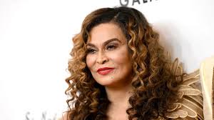 Best Looks from the 2018 Wearable Art Gala