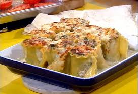 Spinach And Mushroom Lasagna Roll Ups With Gorgonzola Cream Sauce Recipe Spinach Stuffed Mushrooms Gorgonzola Cream Sauce Lasagna Rolls