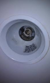 You must unclamp the renovation recessed lights to remove them from the ceiling. Replacing Recessed Light Doityourself Com Community Forums
