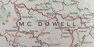 Why a Confrontation Between Photographers and Locals Turned Ugly in  Appalachia | Walk your camera.