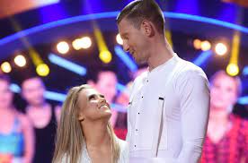 Gdy pierwszy raz wziąłem swoją córeczkę na ręce. Lukasz Kadziewicz Pierwszy Raz O Rzekomym Romansie Z Agnieszka Kaczorowska Mocne Slowa To Co Sie Wydarzylo Jest